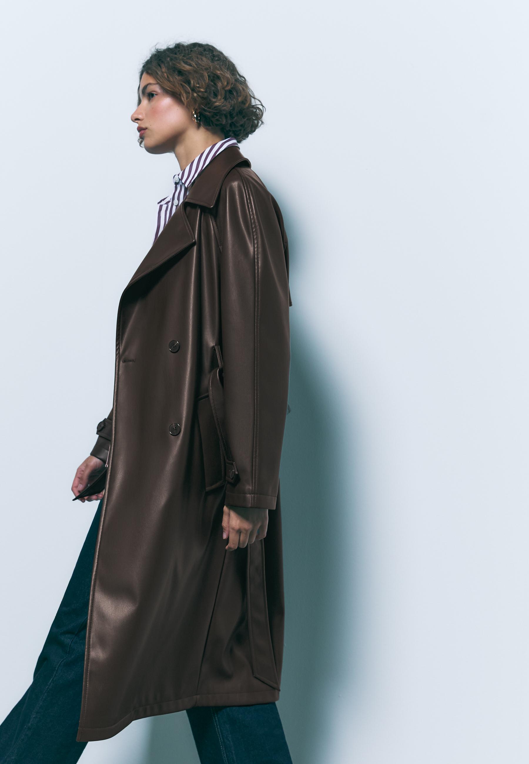 Aurrelia | Long Trenchcoat with Leather Effect