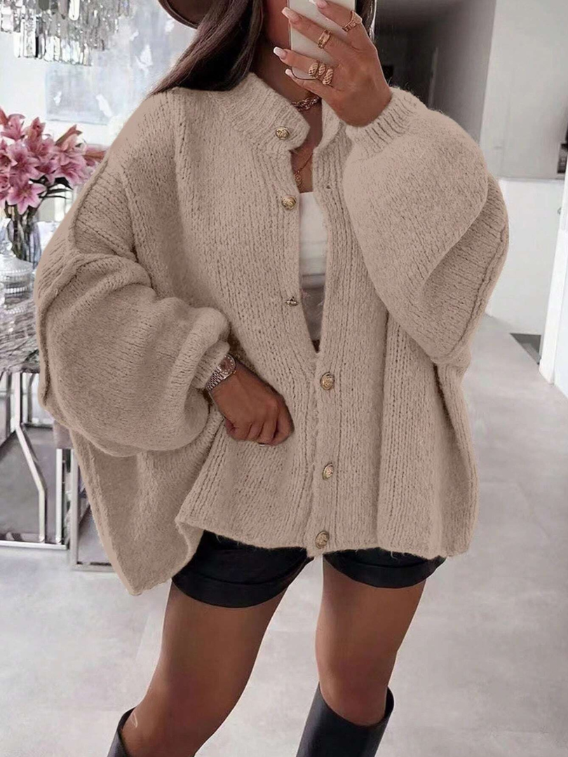 Aurrelia | Button Cable Knit Cardigan