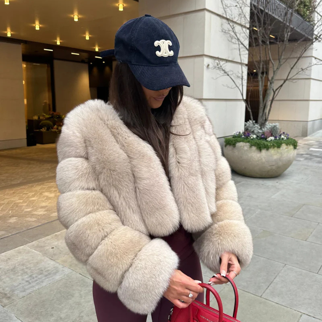 Aurrelia | Cropped Fox Fur Coat