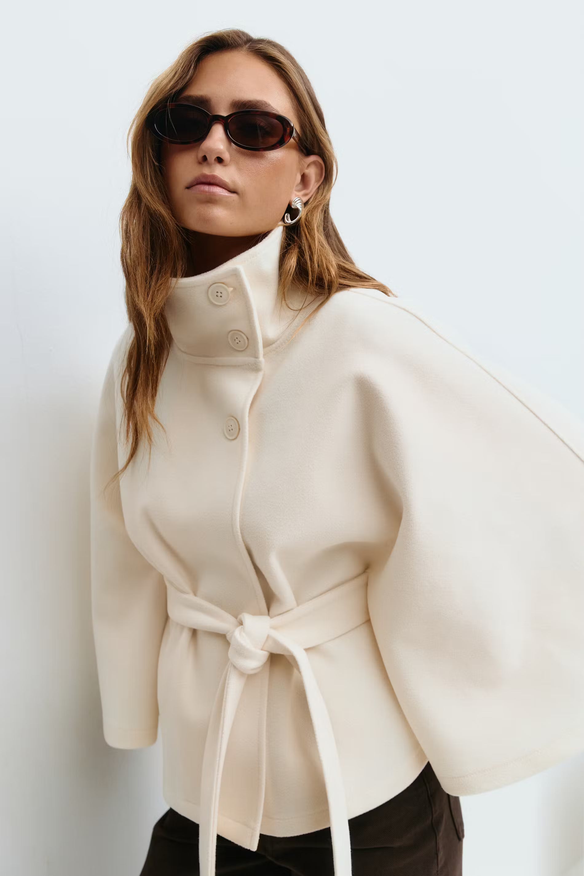 Aurrelia | Belted Cape Jacket