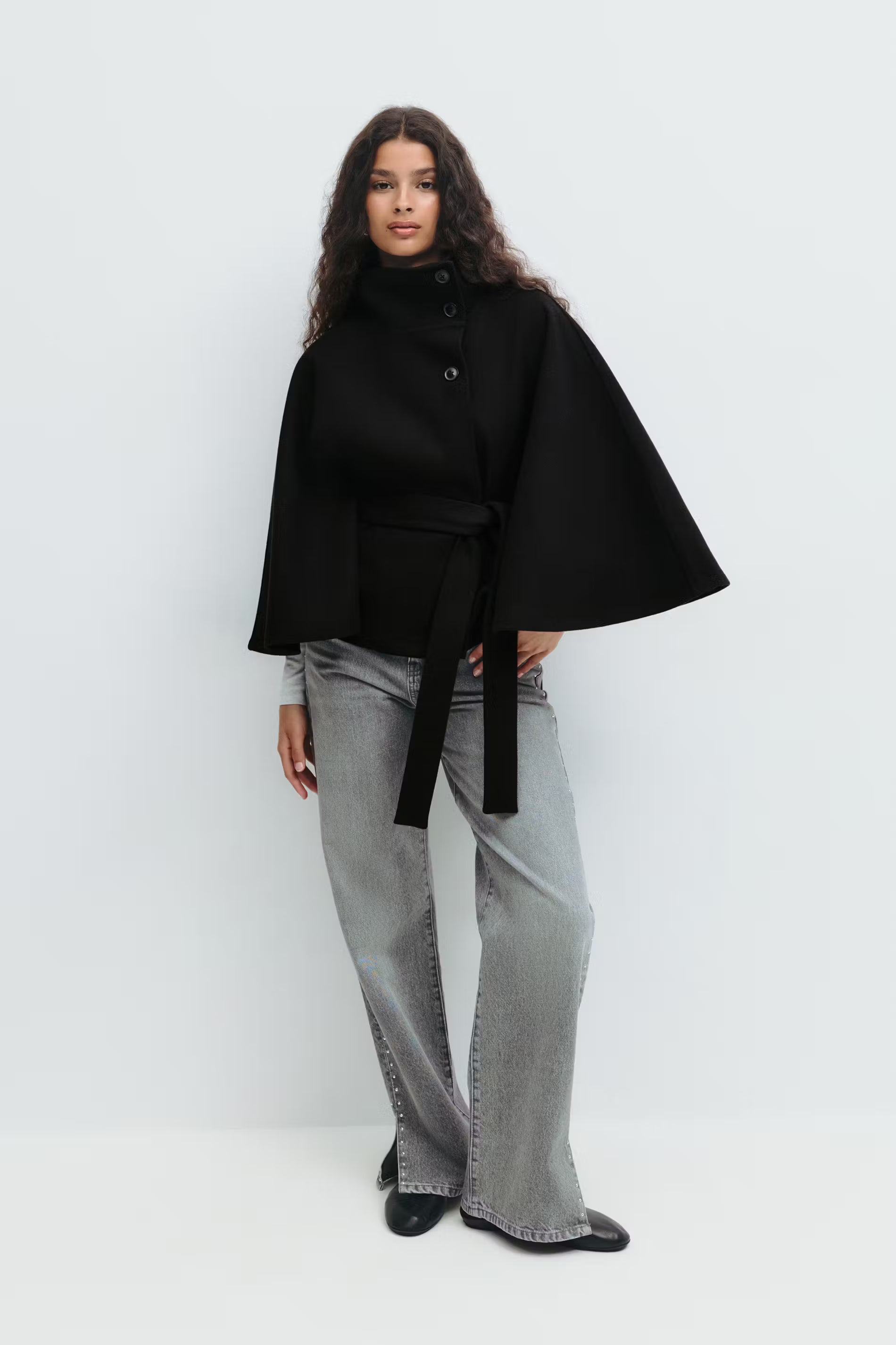 Aurrelia | Belted Cape Jacket