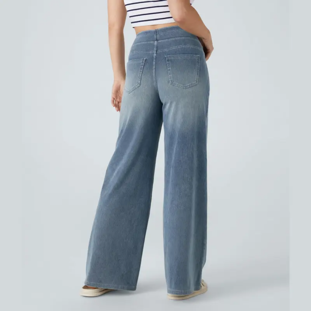 Aurrelia Flex High-Waisted Baggy Knit Jean