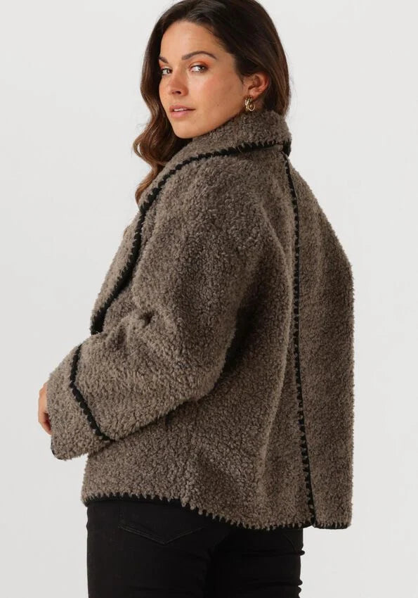 Aurrelia | Taupe Teddy Jacket