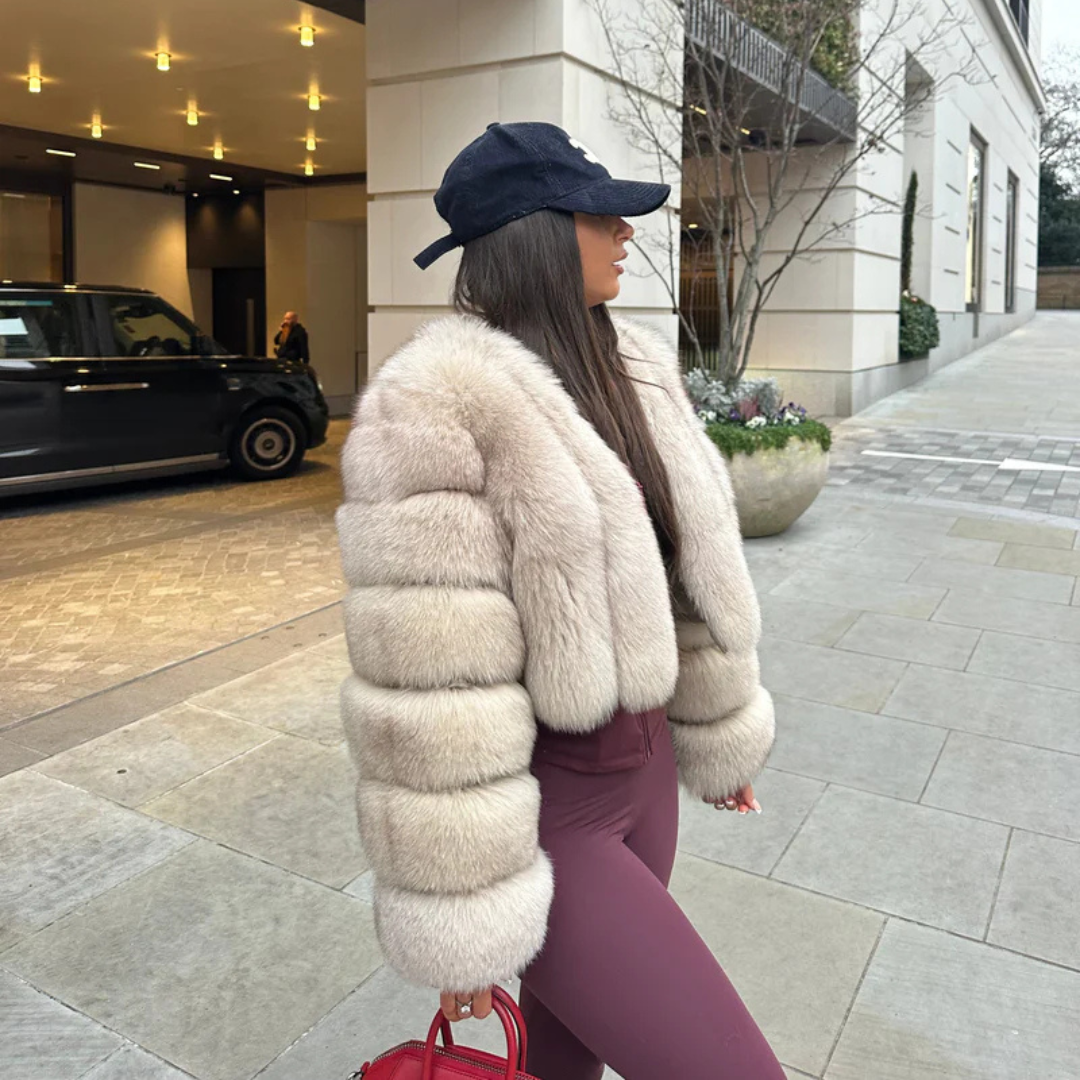 Aurrelia | Cropped Fox Fur Coat