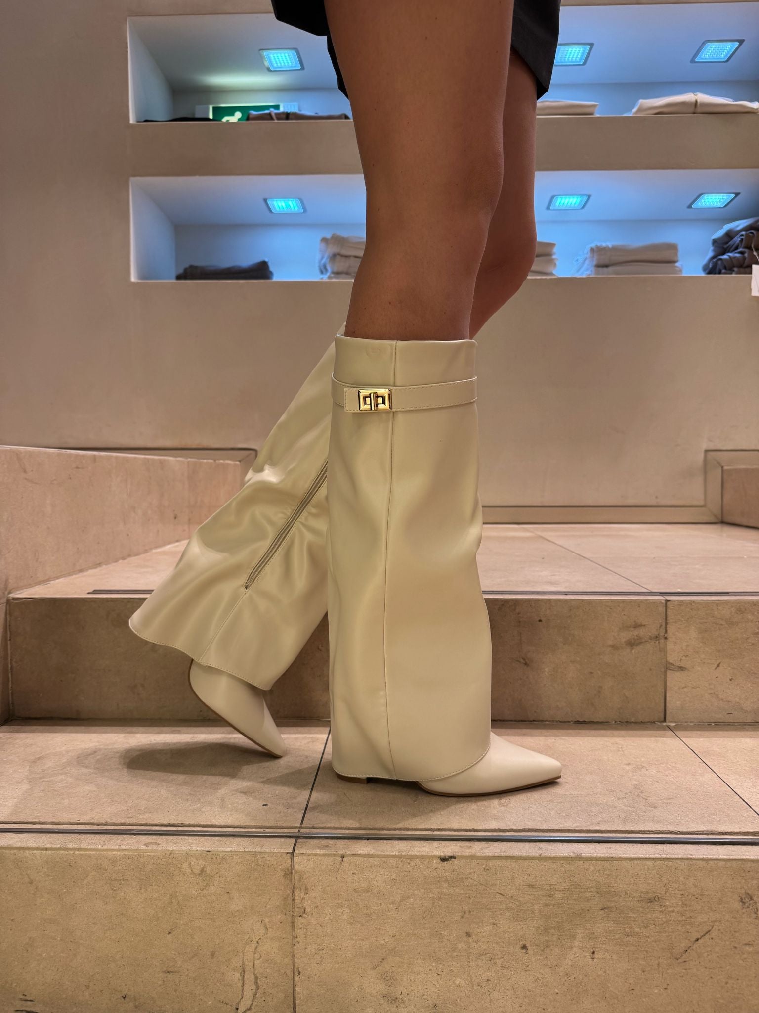 Aurrelia | Knee-High Boots