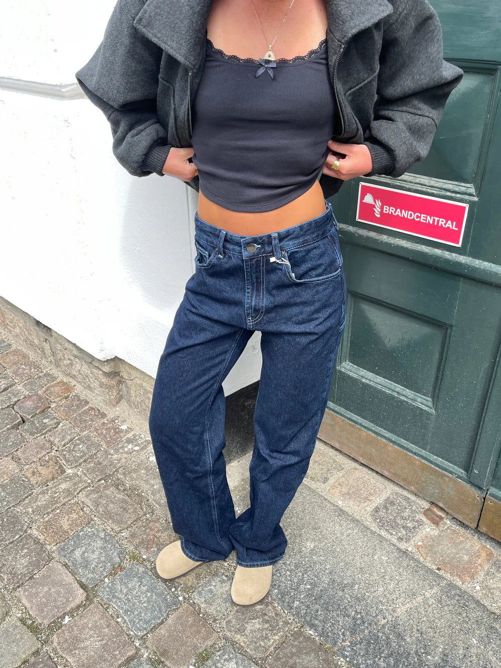 STELLARA™ Jeans with Star