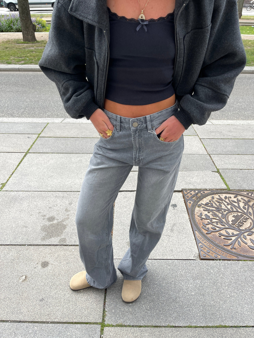 STELLARA™ Jeans with Star