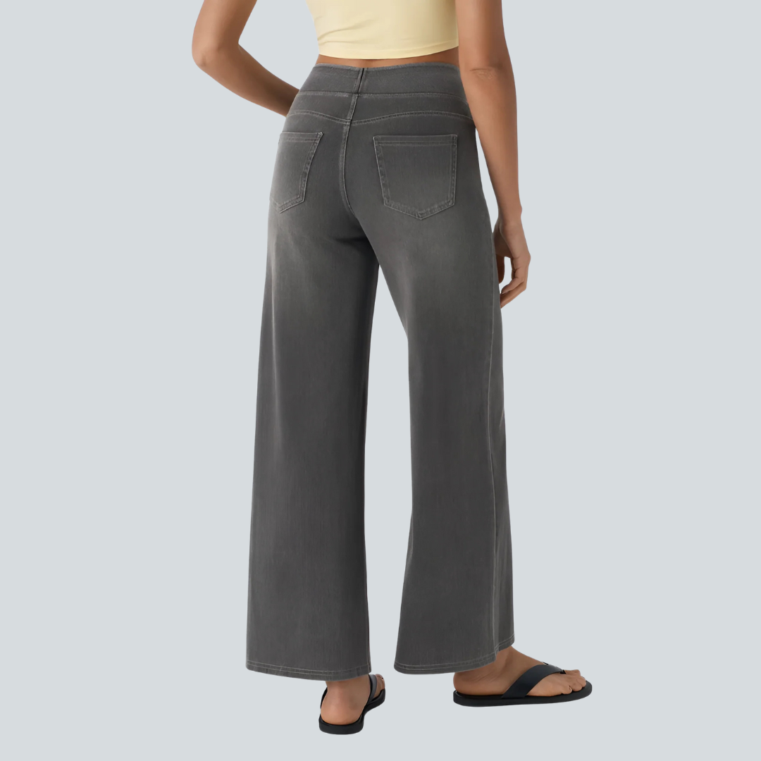 Aurrelia Flex High-Waisted Baggy Knit Jean