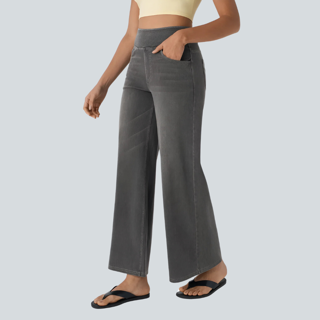 Aurrelia Flex High-Waisted Baggy Knit Jean