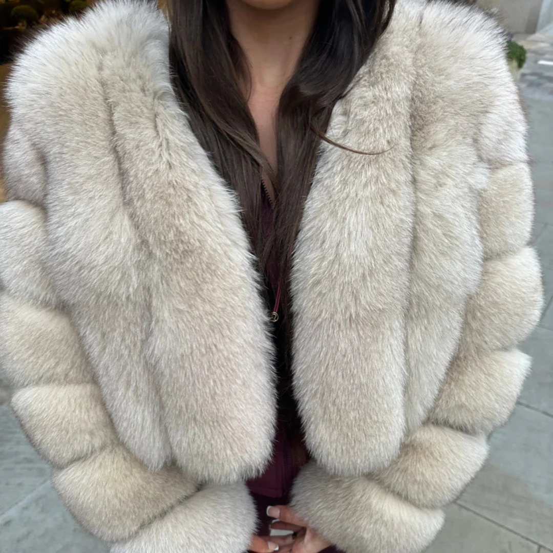 Aurrelia | Cropped Fox Fur Coat