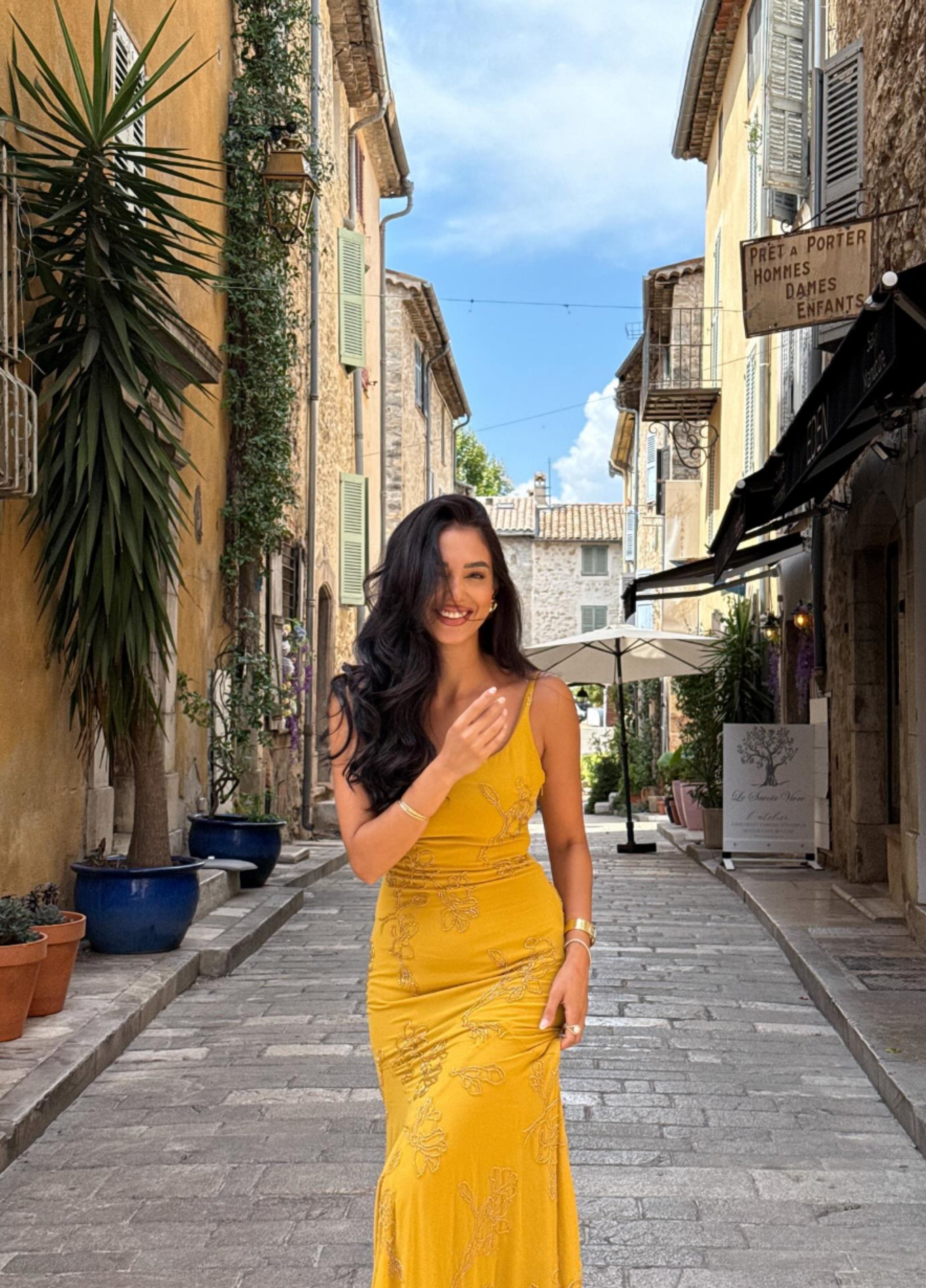 Aurelia Maxi Dress - Gold