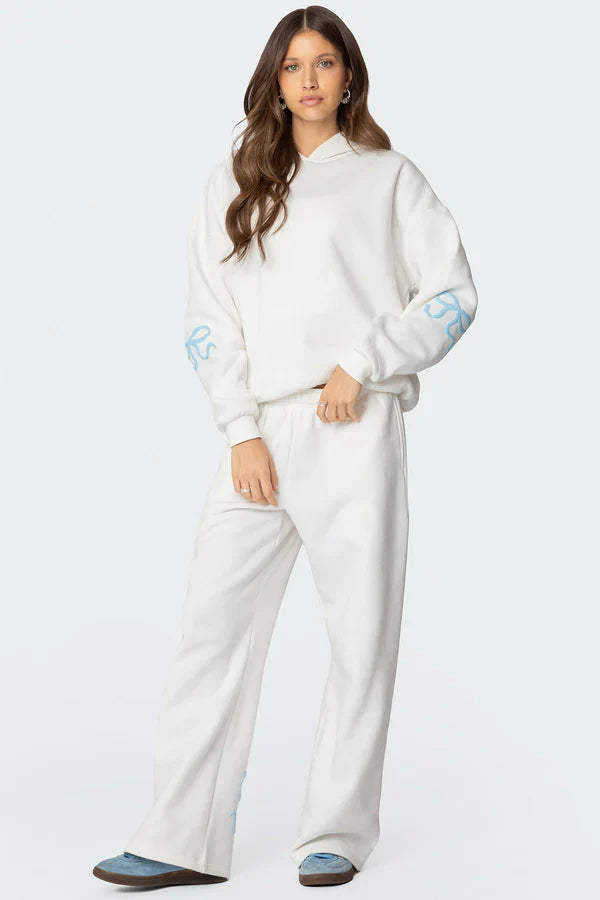 Aurrelia - Cozy Bow Tracksuit