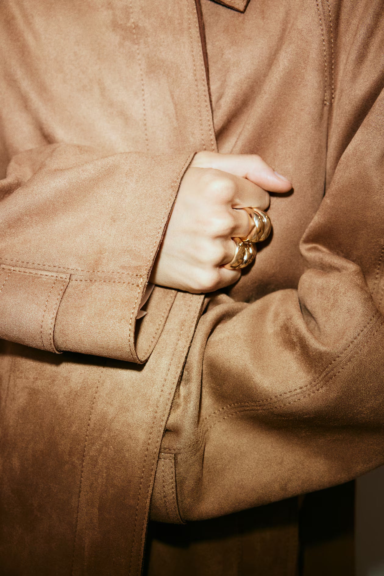 Aurrelia | Coat with tie belt.